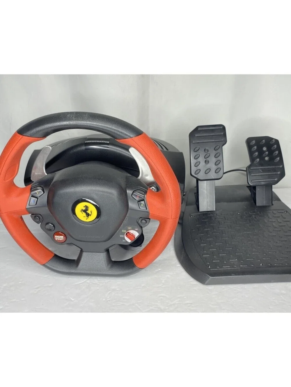 Thrustmaster Ferrari 458 Spider Xbox One Gaming Racing Steering Wheel & Pedals
